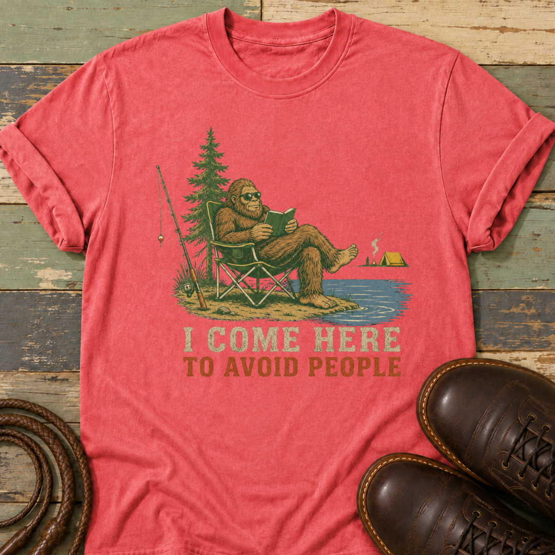 I Come Here to Avoid People — T-Shirt